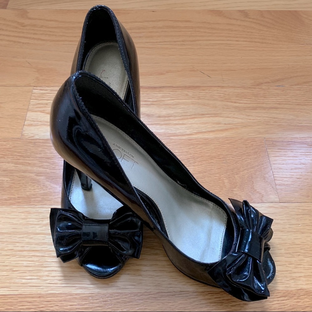 LOFT black patent leather bow peep toe heels